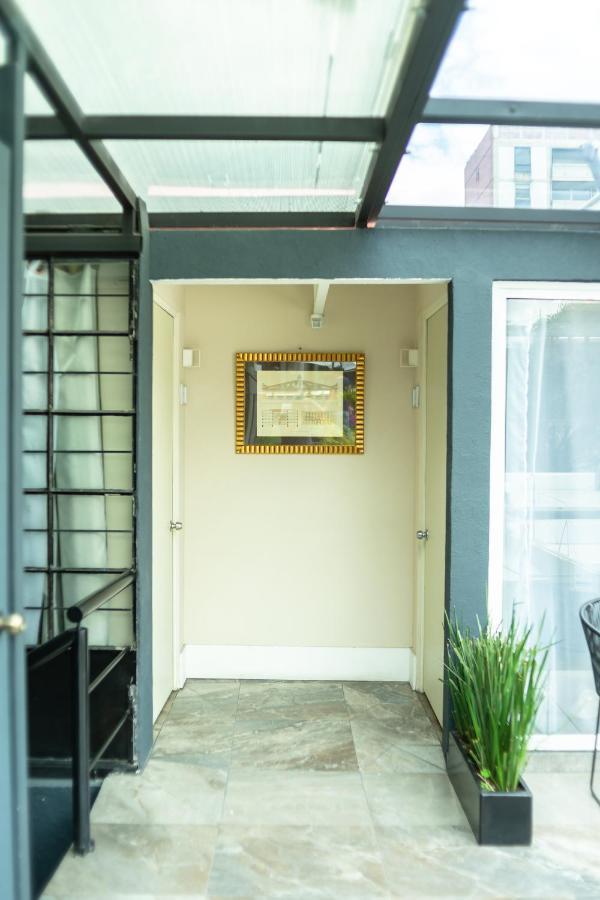Casa Niagara Bed & Breakfast Mexico City Exterior photo